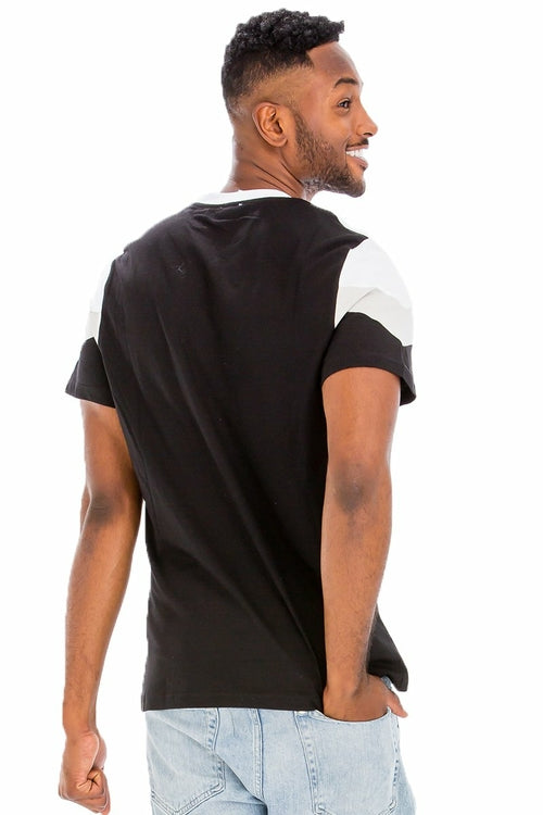 CAMISETA DE BLOQUE DE COLOR CHEVRON