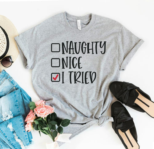 Camiseta de Navidad Naughty Nice I Tried