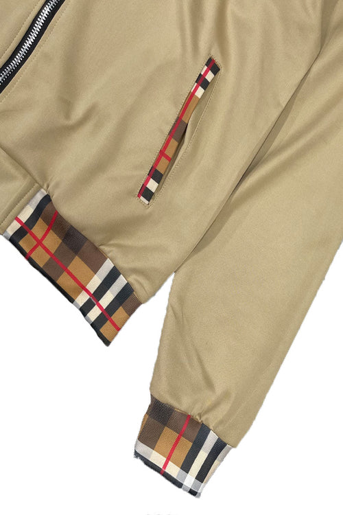 Conjunto de chaquetas de chándal con detalles a cuadros