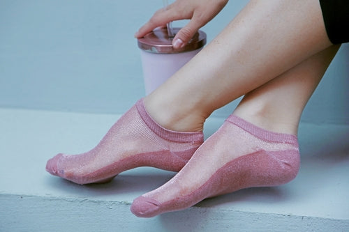 LUCINA calcetines brillantes de color rosa para mujer