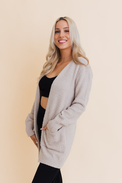 Cárdigan Snuggle Chic Boucle Bliss