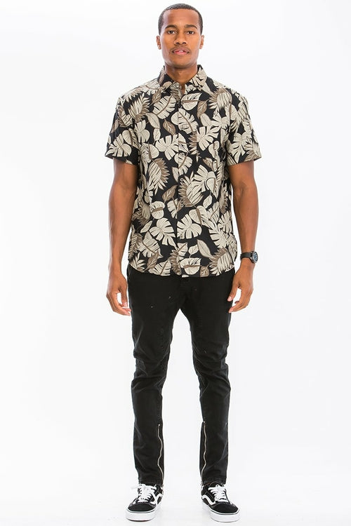 Camisa con botones con estampado hawaiano